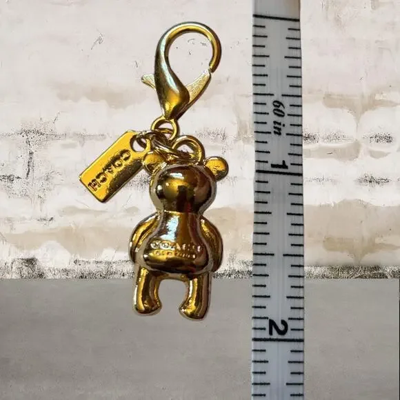Giveaway COACH Gold Teddy Bear Bag Charm - Picture 3 of 3